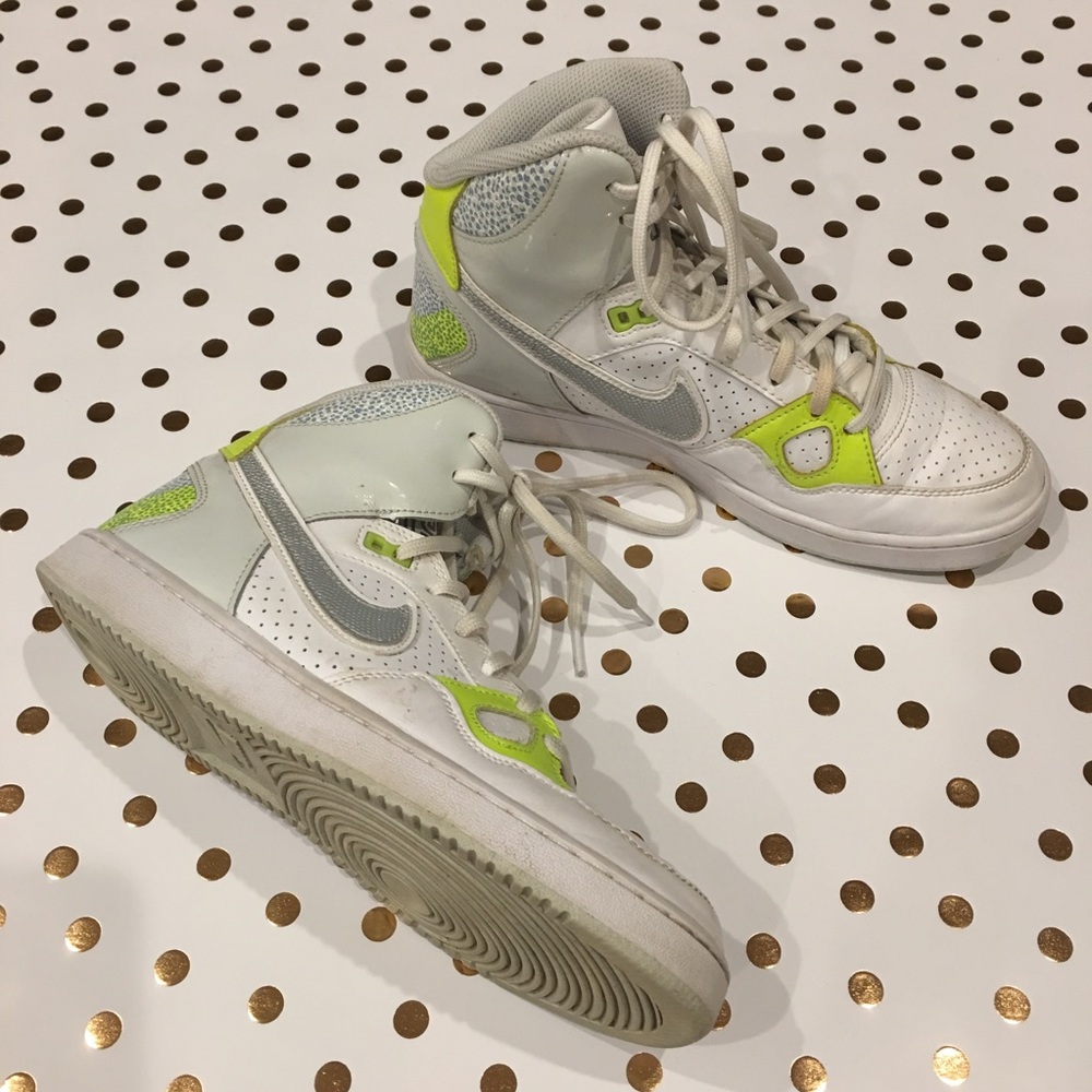 Nike Air Force Sneakers